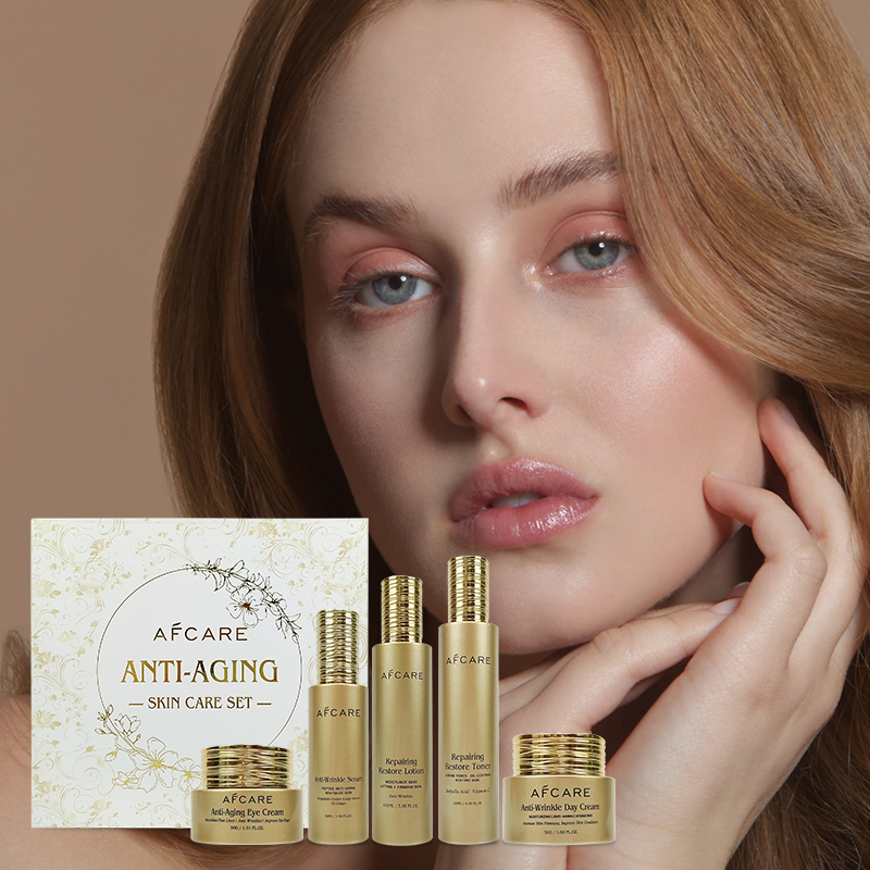 Private Label Golden Luxury Anti-Aging Preparing Collagen Rice Extract Face Care Set