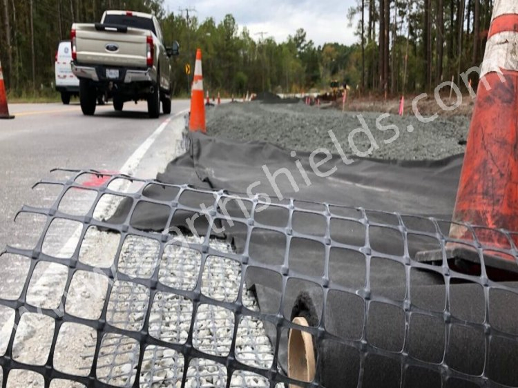 Black Uniaxial Plastic Geogrid for Road Construction