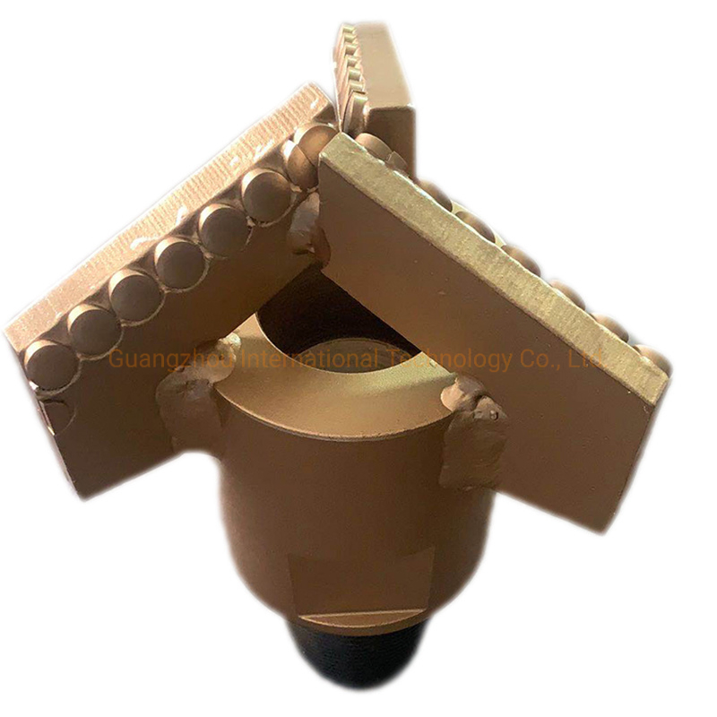 PDC долото для бурения скважин, 3 лопасти, алмазное