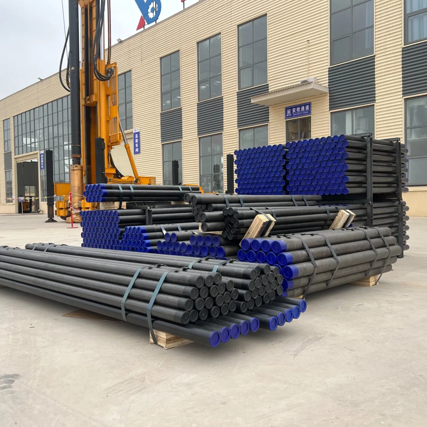 Nq Hq Pq Carbon Steel Drilling Rod Machine Oil Well on Sale