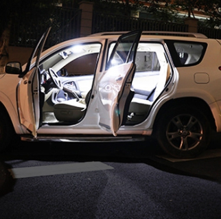 Магнитный светильник для чтения в авто с аккумулятором