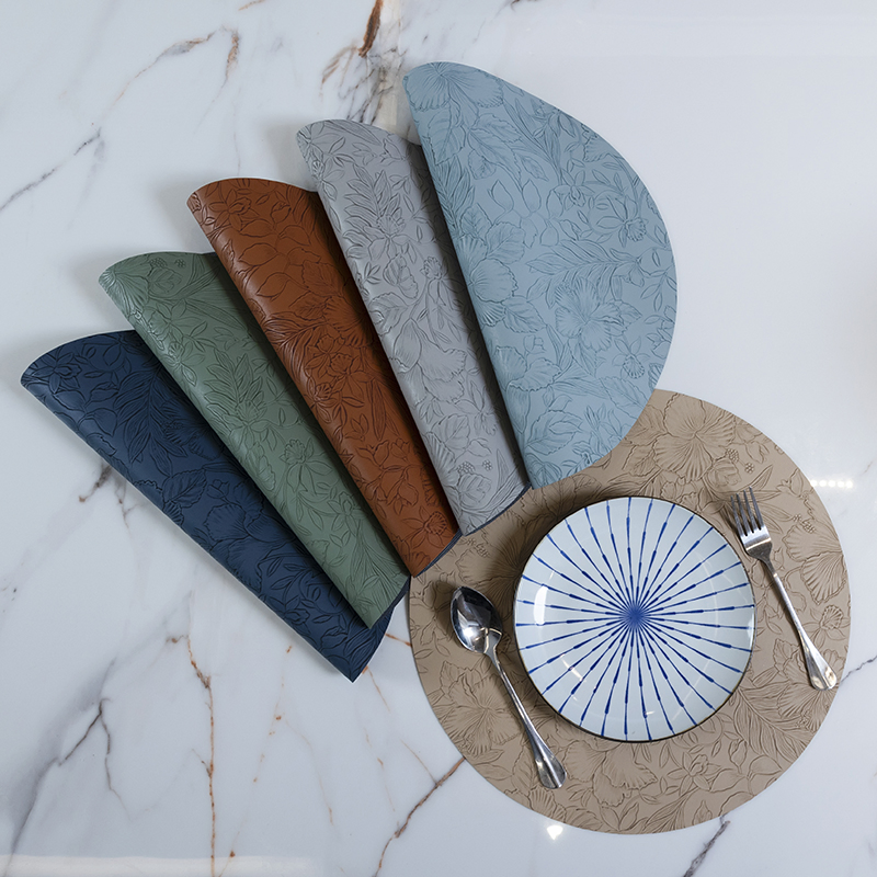 Eco-Friendly Round Square PVC Leather Placemats for Dining