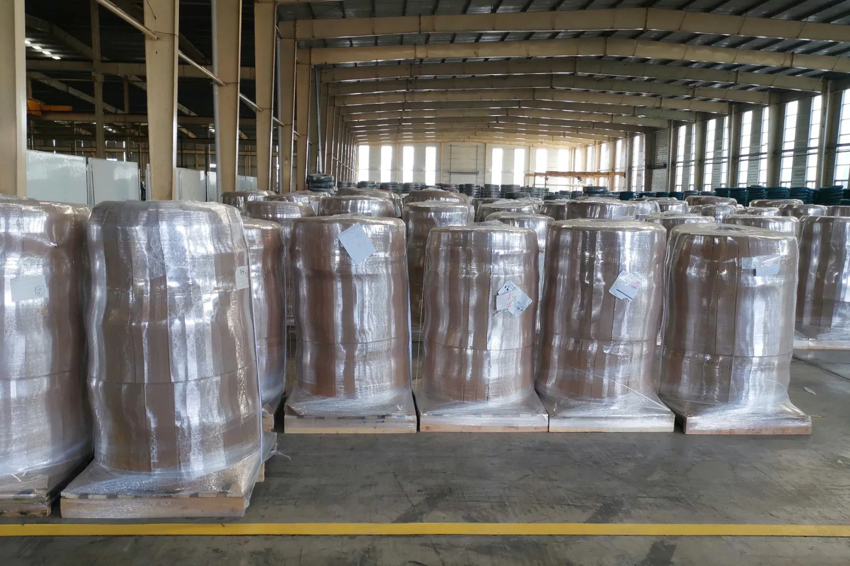 Huaj Manufacturer High Pressure Hydraulic Pipe Hose Assembly SAE R1at/R2at with Jic Fittings for Construction Heavy Machinery OEM Supply, 100% Pressure Tested