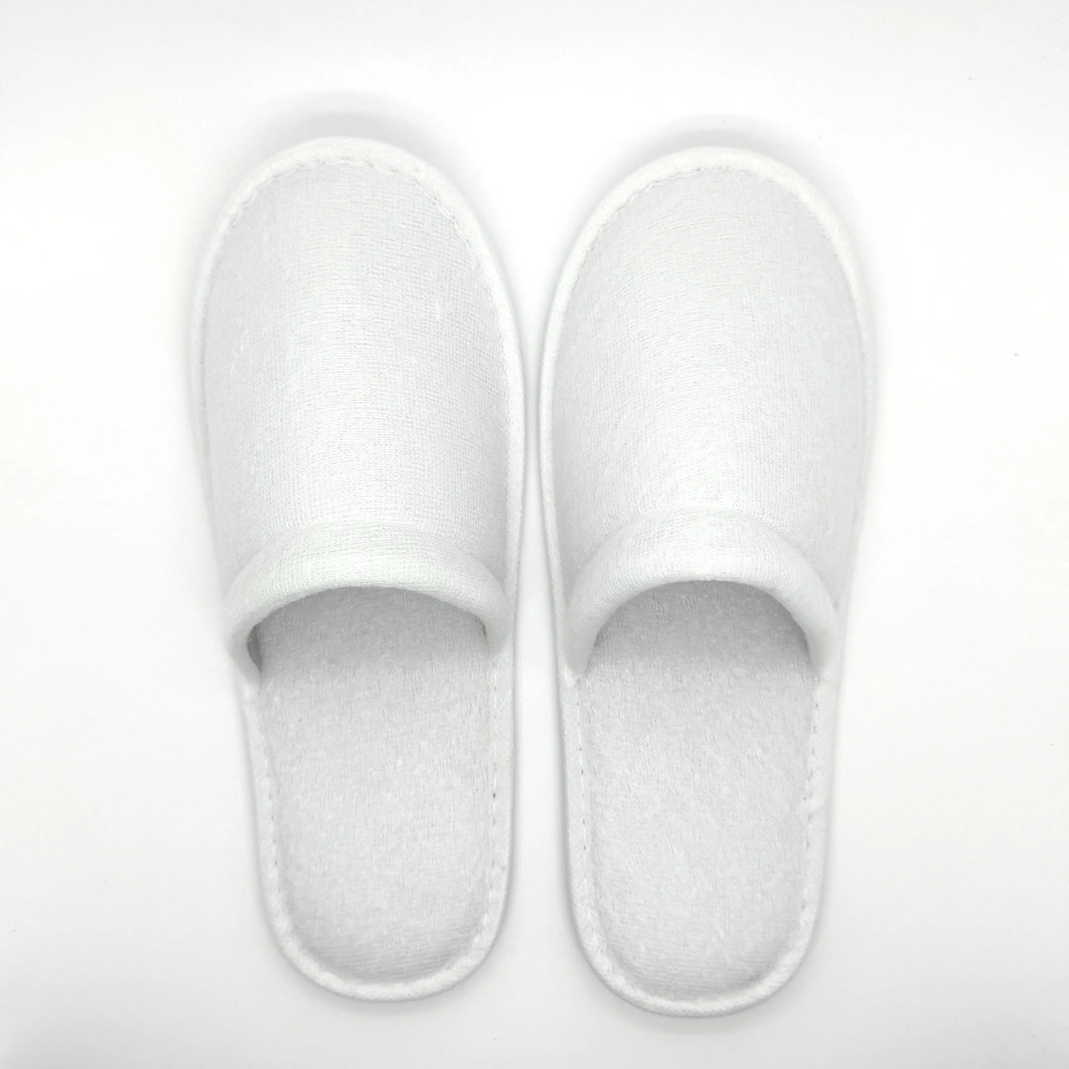 Белые одноразовые тапочки Pull Plush для отелей