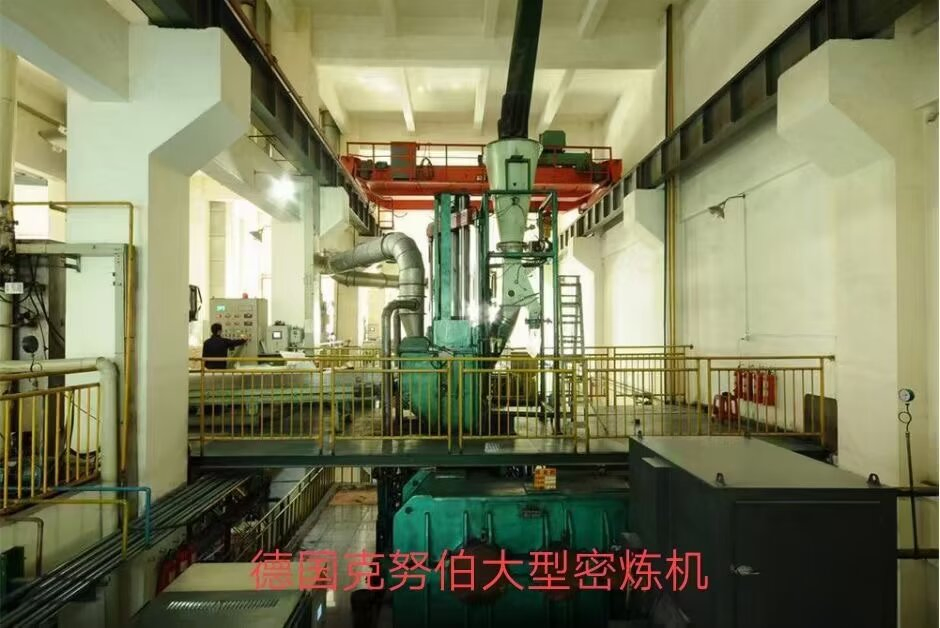 Шина мотоциклетная 3.00-18 кросс-кантри