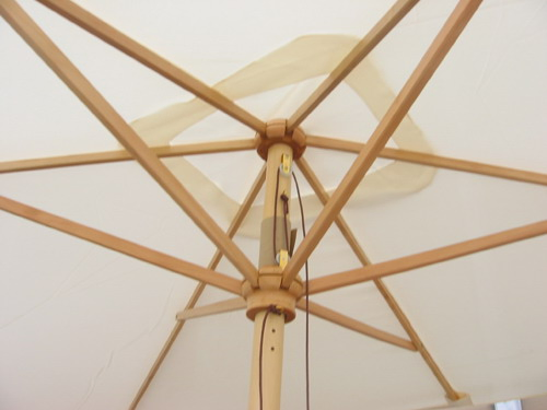 Деревянный садовый зонт-парасоль круглый 2.5м