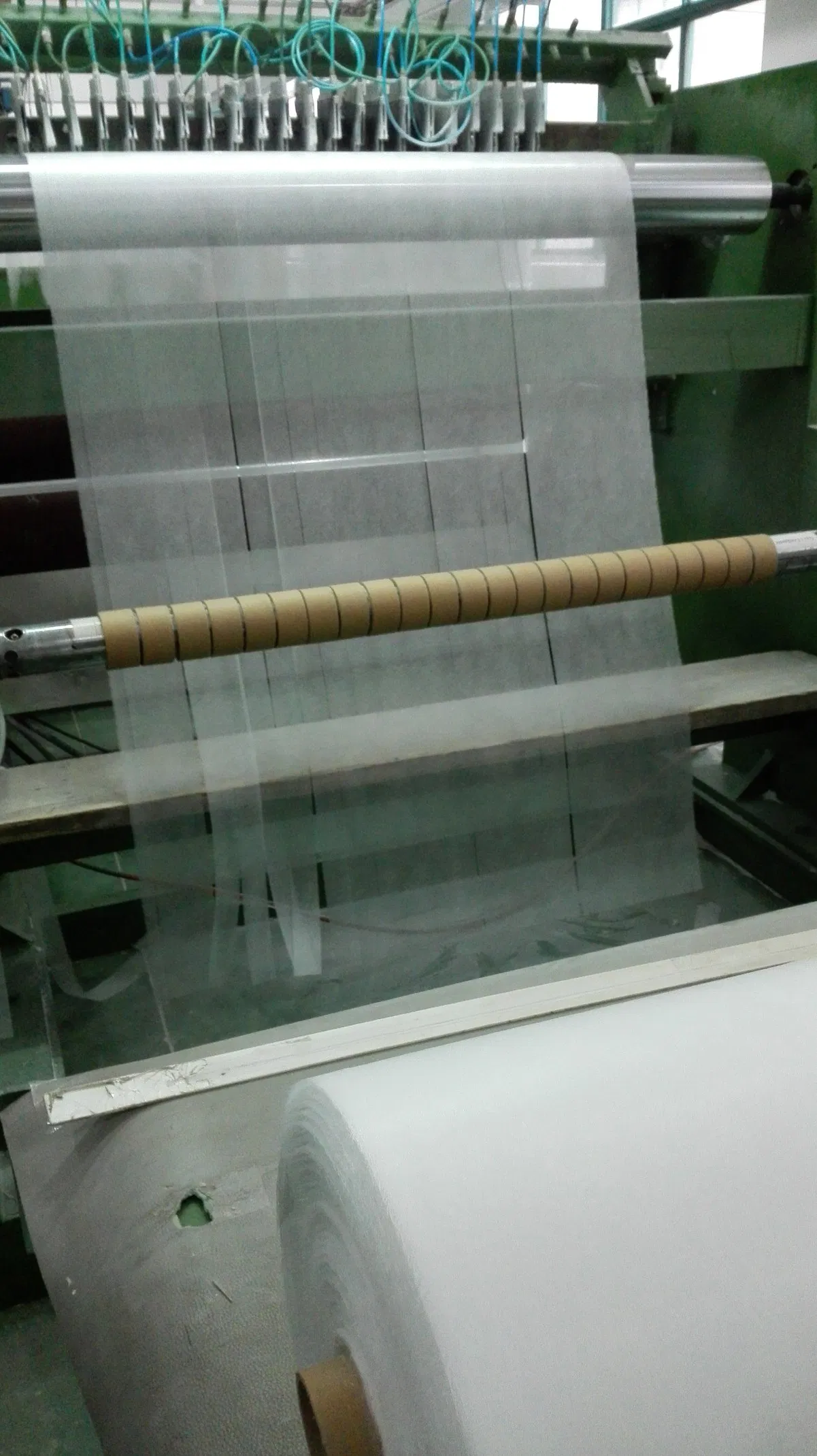 Small Width 30GSM Fiberglass Surface Mat Fiberglass