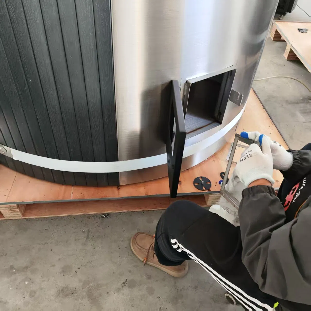 Outdoor SPA Hot Tub Portable Massage Wood Fired Stove Hot Tub SPA Wood Fired Hot Bathtub for Villa Relax