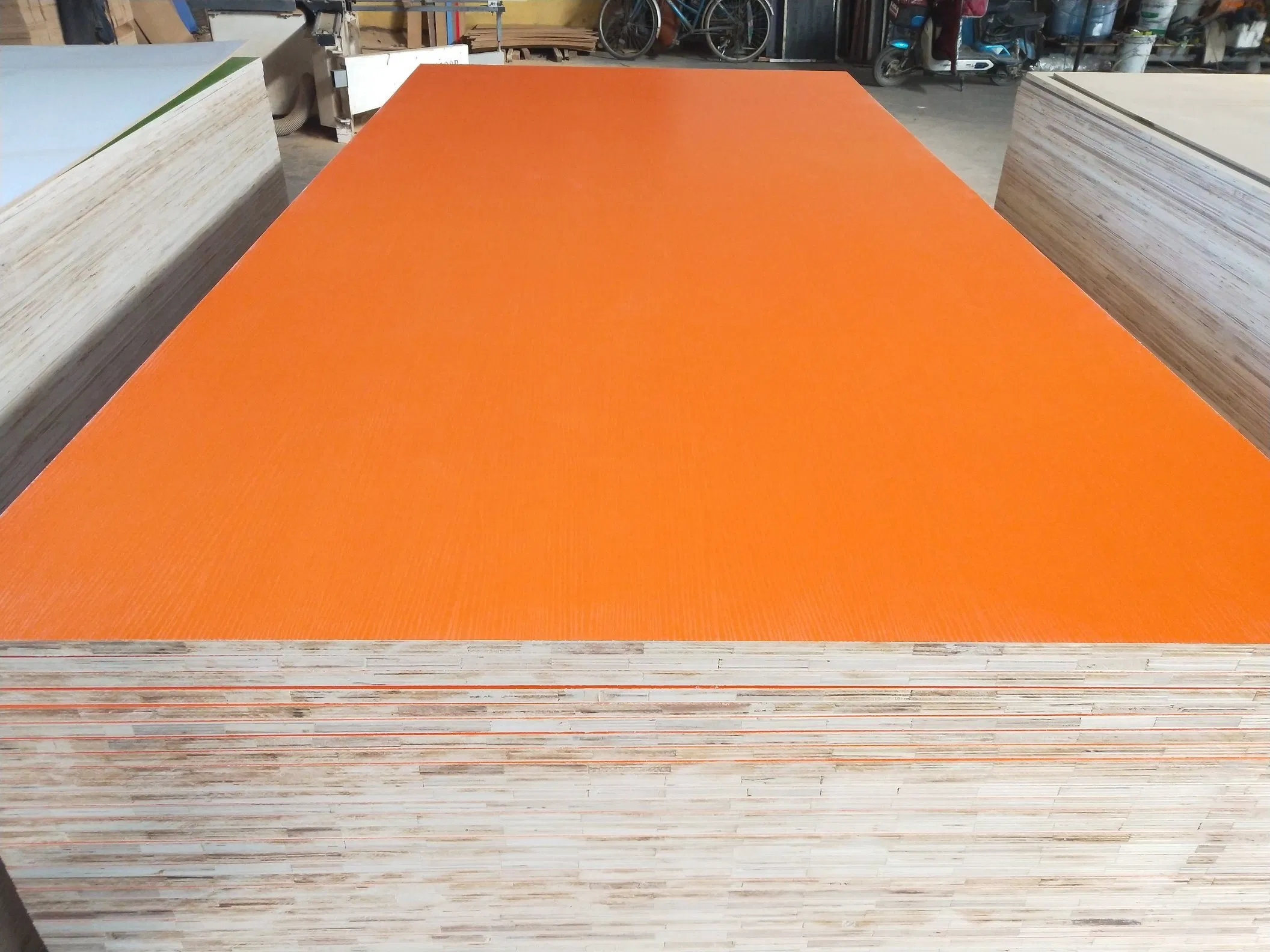 Wholesale Melamine Faced Plywood Block Board Finger Joint Plywood for Furniture Decoration Construction