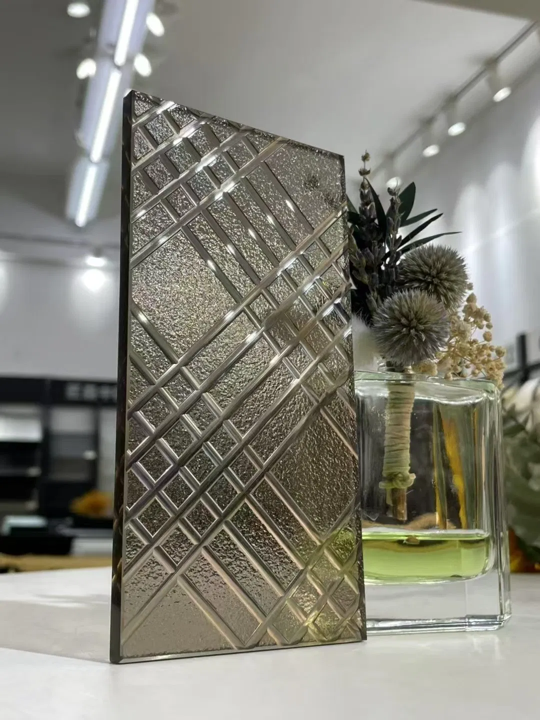 5mm 7mm 8mm Grey Flute Moru Aqualite Ripple Baroque Nashiji Patterned Glass