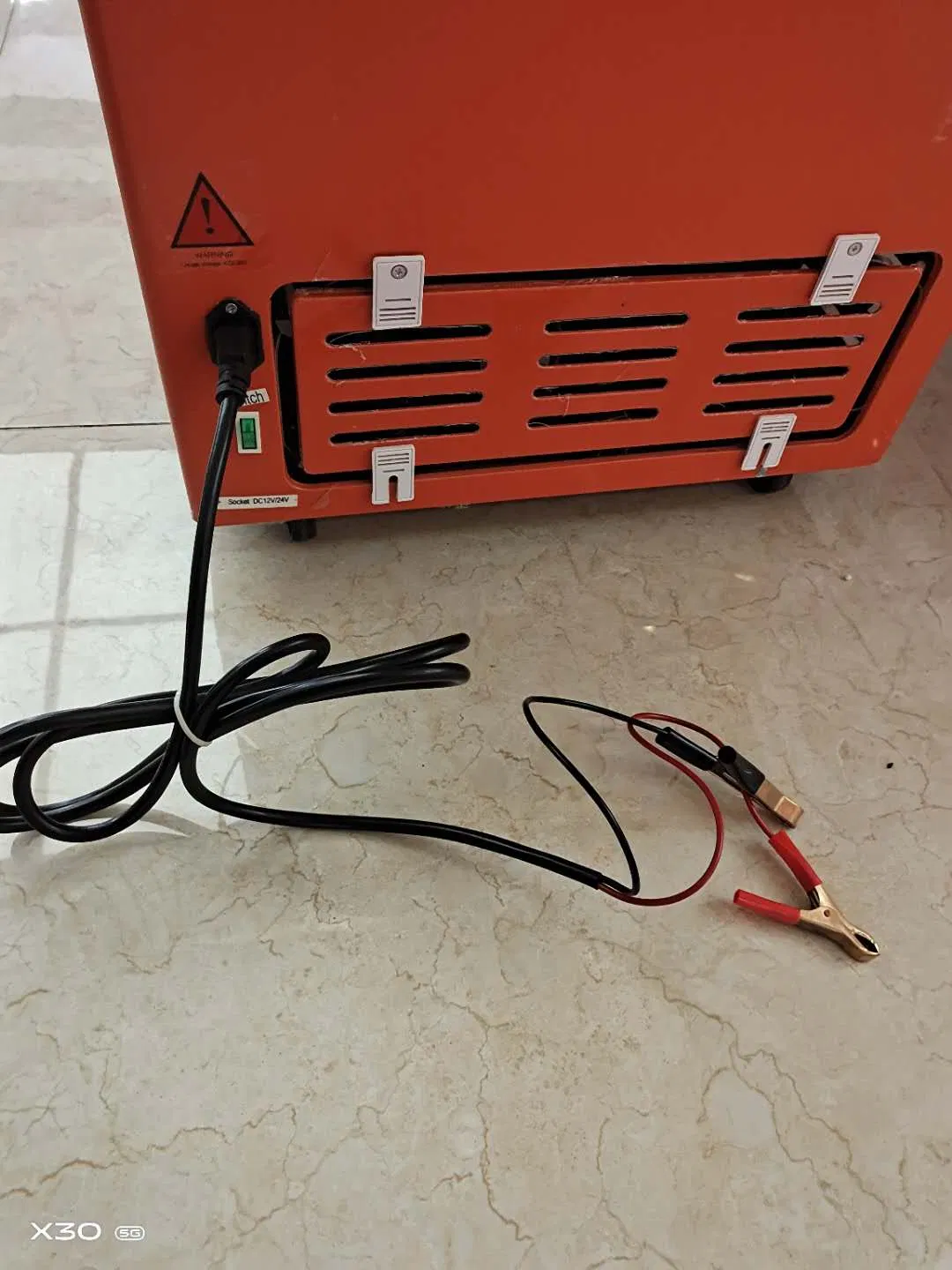 Hard Door Low Consumption Bottom Cooling Chest Freezer