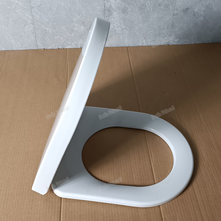 Factory Directly Made in China Fast Installation Bathroom Wc Fixing D-Shape PP Cover Toilet Seat