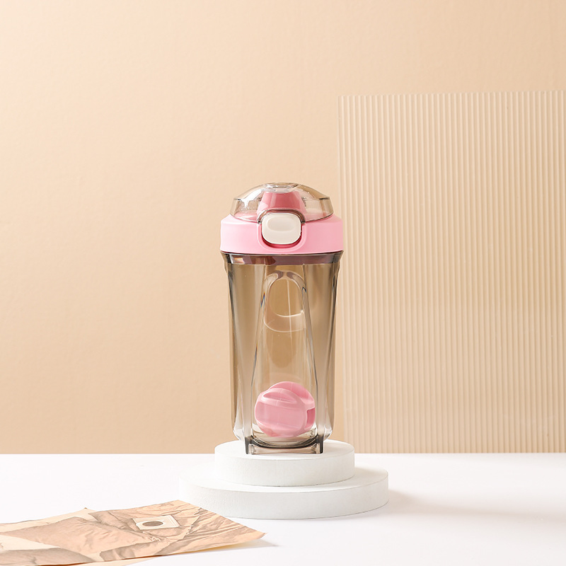 Спортивная бутылка для воды с крышкой-непроливайкой, 650 мл