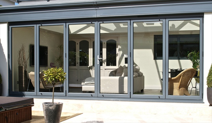 High Quality Customized Aluminum Bifold Folding Door with Double Glazing