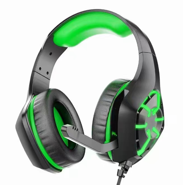 Игровая гарнитура с шумоподавлением 7.1 и RGB-подсветкой