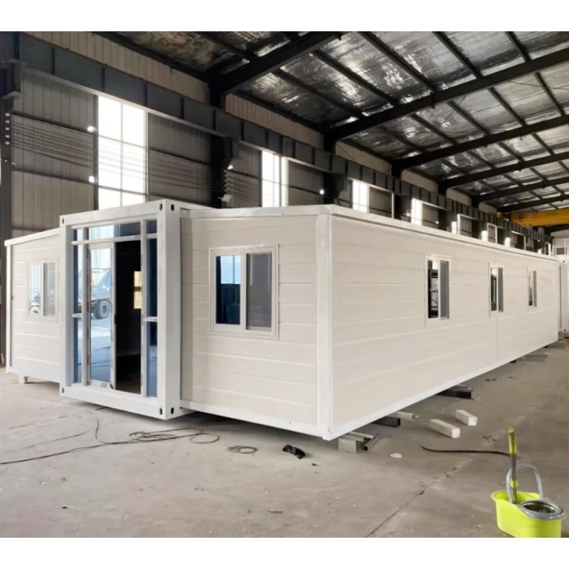 Expandable Modular Capsule House Modular Homes Prefab Tiny Home ISO Certified Waterproof Wind Resistance for UK Looking for Distributors