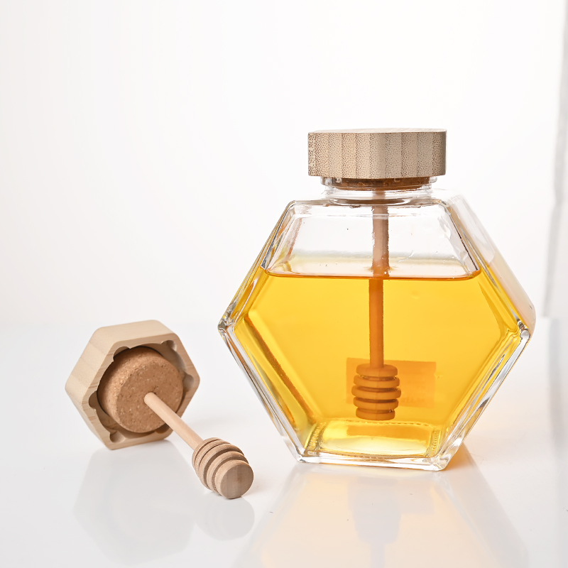 Honey Containers Shape Hexagonal Glass Storage Pot Cruet Spice Herb Mini Honey Jar with Wooden Dipper and Bamboo Lid Honey Containers