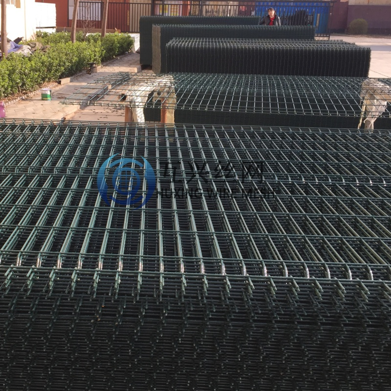 Customized Various Beautiful Color Galvanized Powder Coating Sturdy Steel Pole Durable High Security Welded Mesh Panel Airport Fence