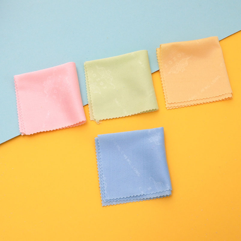 Premium Microfiber 100PCS Embossed Eyeglass Cleaning Cloth