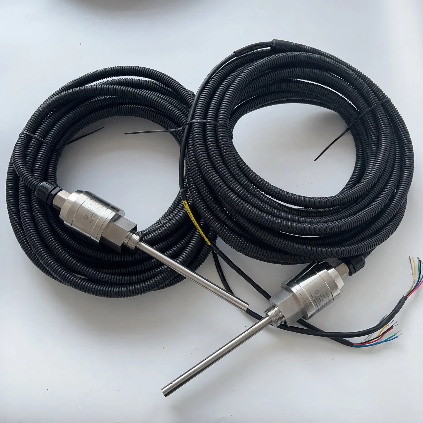 Reliable 3-Wire Temperature Sensor with Vibration Detection for Cooling Systems