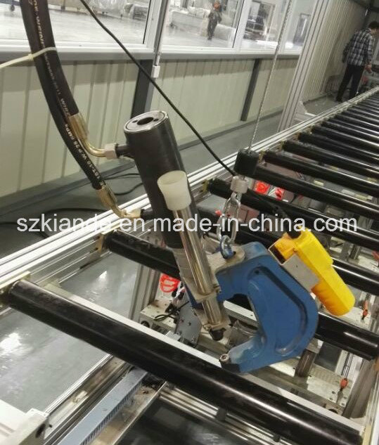 Пневматическая заклепочная система для сборки шин