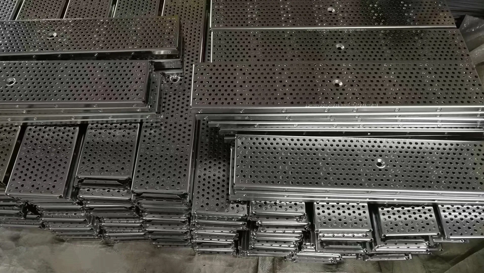Custom Stamping Stainless Steel Grating Galvanized Steel Grates for Drainage System