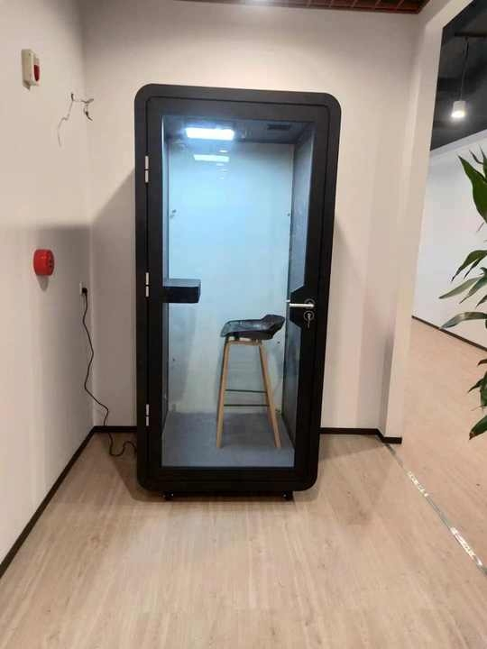 Quiet Acoustic Soundproof Office Phone Booth Indoor Recording Studio Pod with Big Size Steel Frame for Home Office Outdoor Use