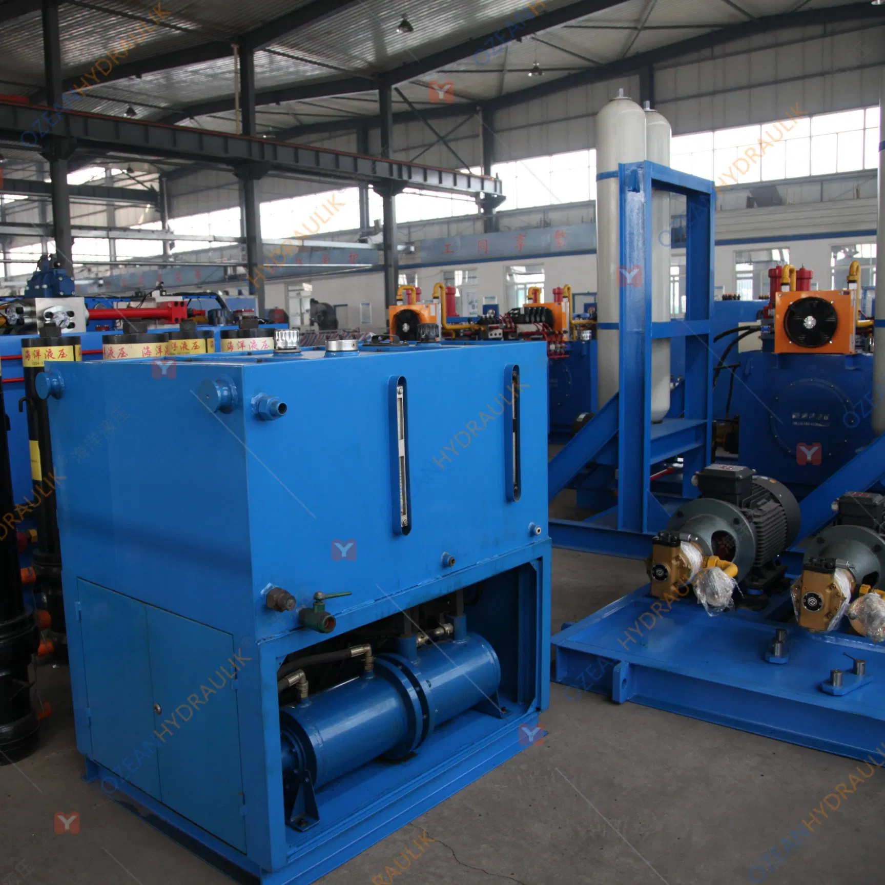 Мощная гидравлическая система на водно-гликолевой основе