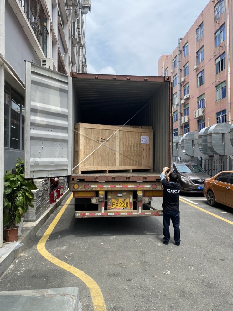 Двусторонний уличный рекламный экран-киоск 55 дюймов