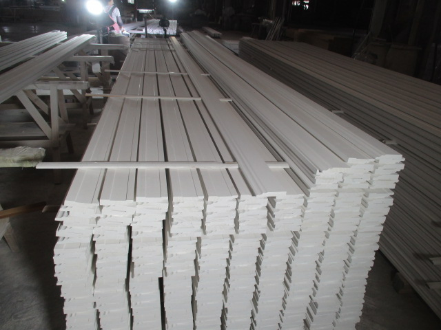 Wood Moulding Lamb Tongue Skirting Supplier