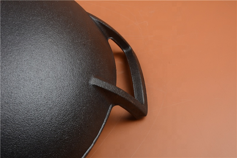 Чугунный вок с антипригарным покрытием, 36 см