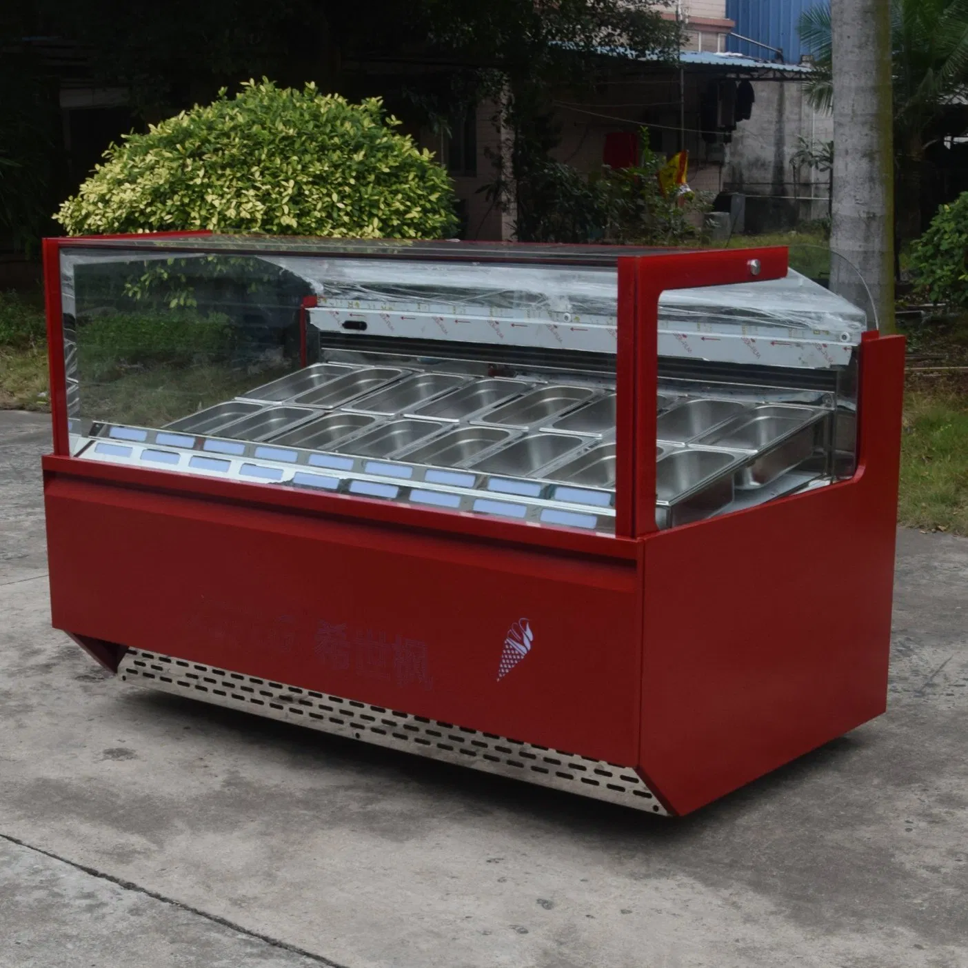 16 Flavours Gelato Display Plain Glass Showcase