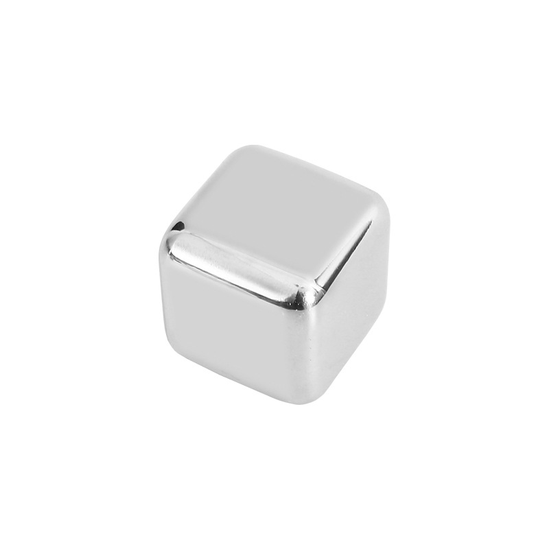 Wholesale Bar Accessories Custom Logo Metal Whiskey Stones Reusable 304 Stainless Steel Gold Ice Cube