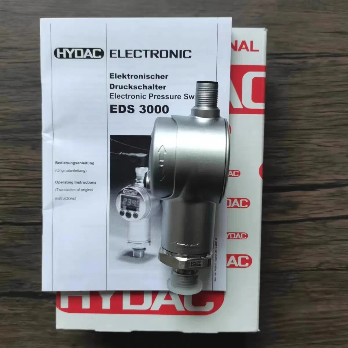 Реле давления Hydac EDS 3446-2 с цифровым дисплеем