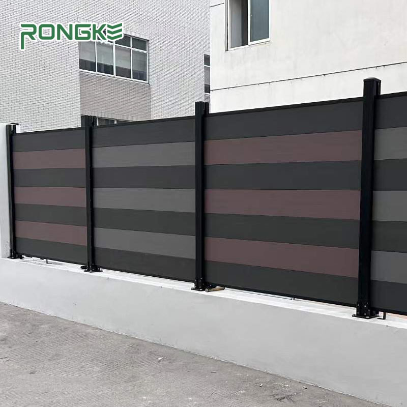 OEM Cosmetic Factory Outdoor Wooden Panel WPC Garden Fence Wood Plastic Composite