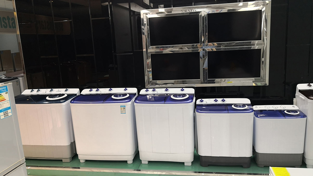 Low Noise 4kg Twin Tub Semi Automatic Washing Machine Small Size