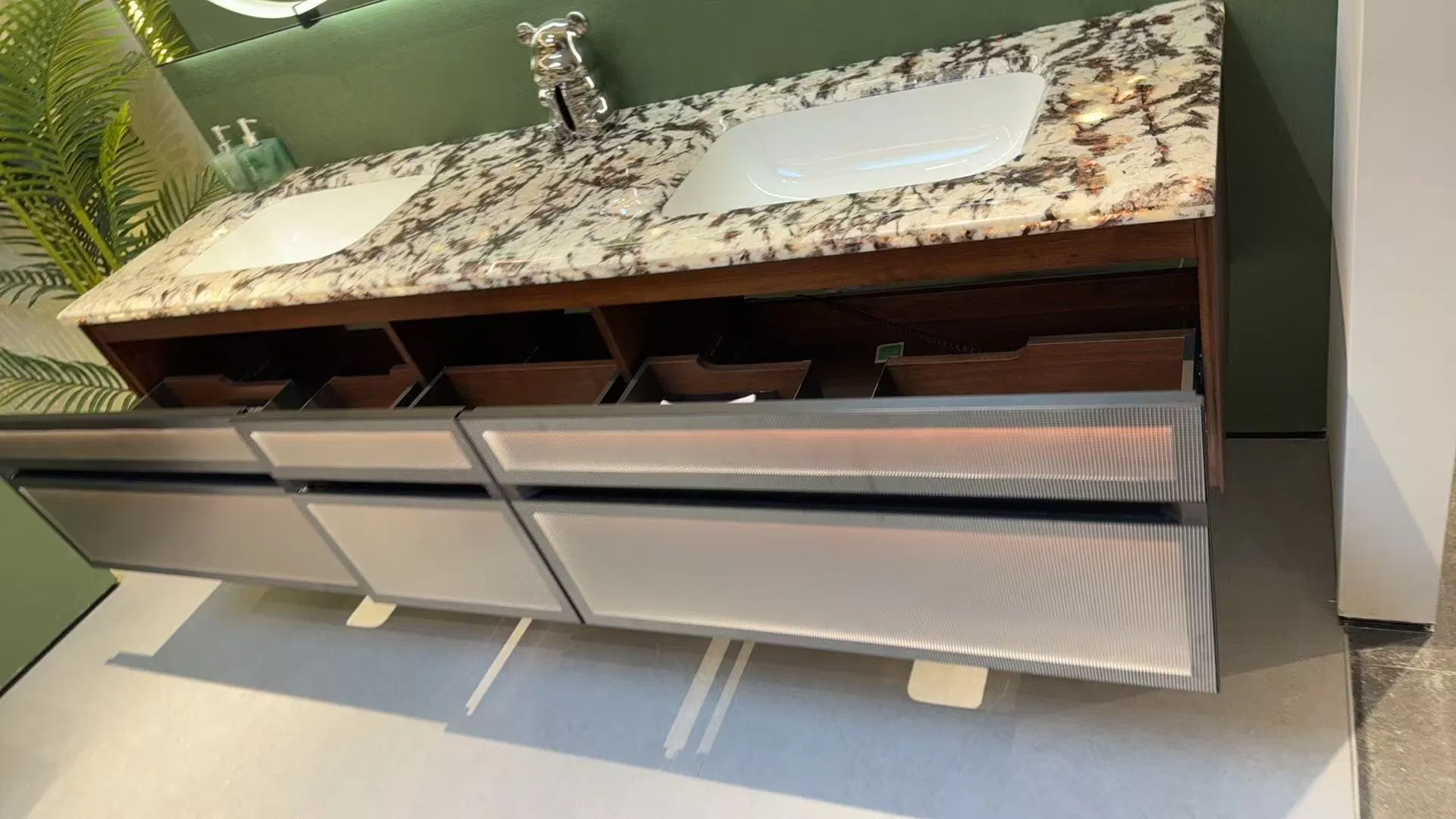 Smart Round Bathroom Mirror with Anti-Fog and Bluetooth Speaker