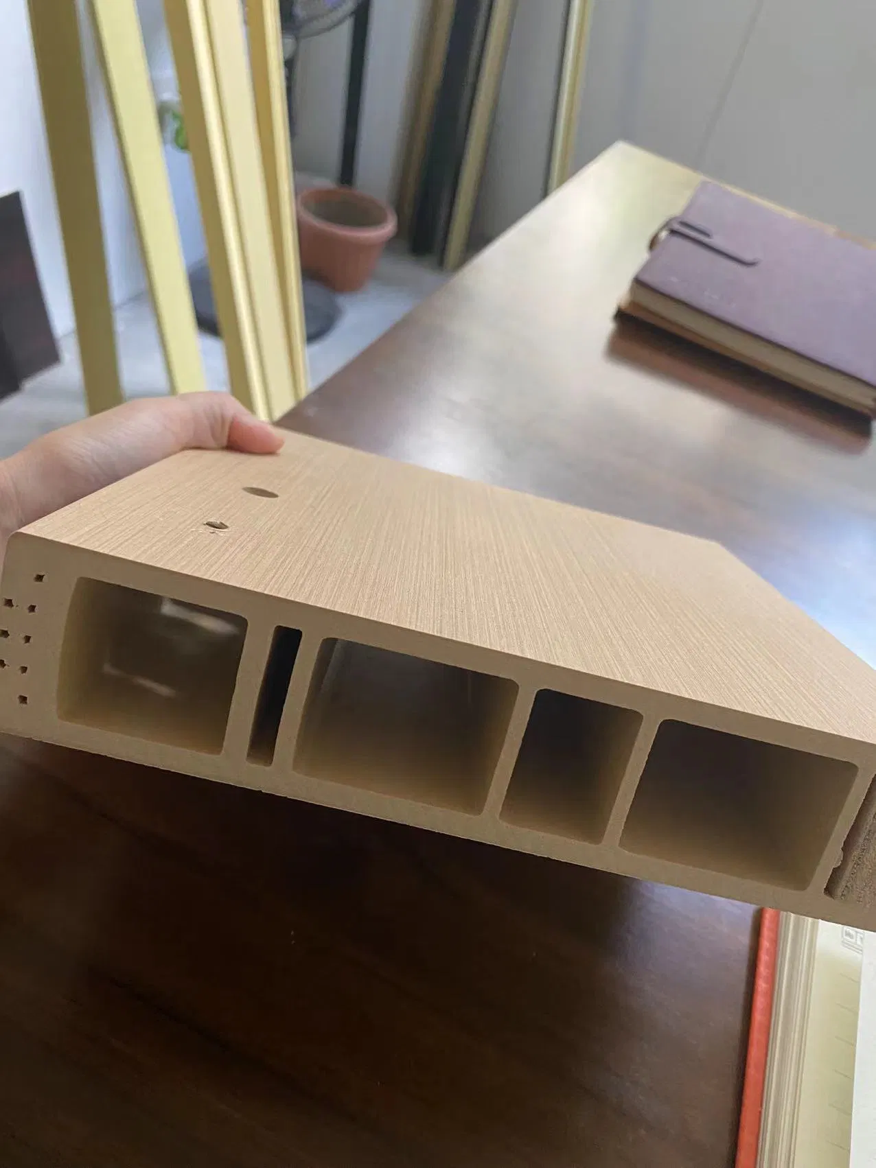 Стеклянная межкомнатная дверь для ванной