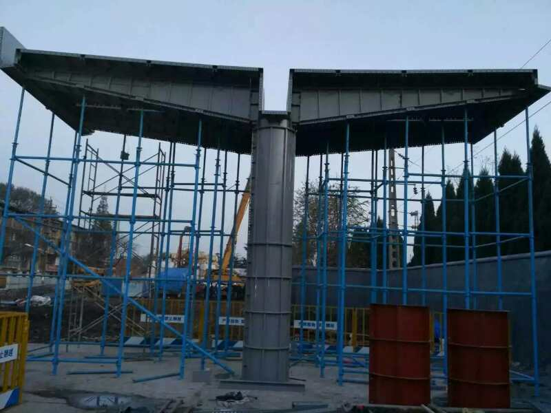 Versatile Floor Prop for Photography and Event Displays