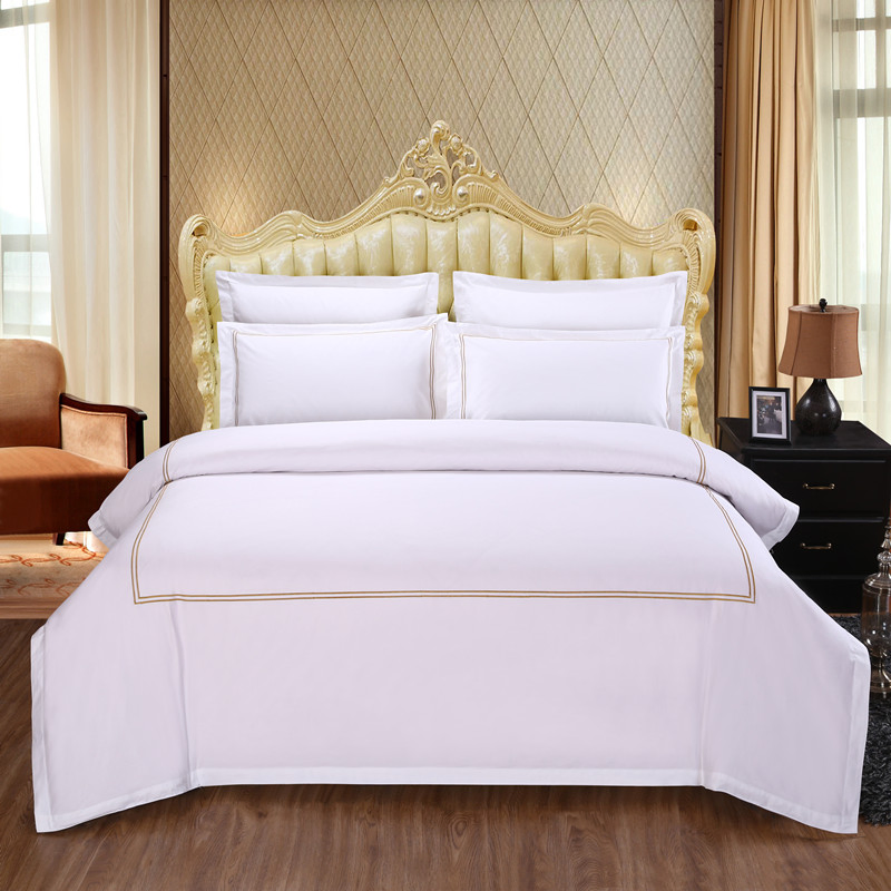 Simple White 60s Embroidered Bedding Duvet Cover Set King Size