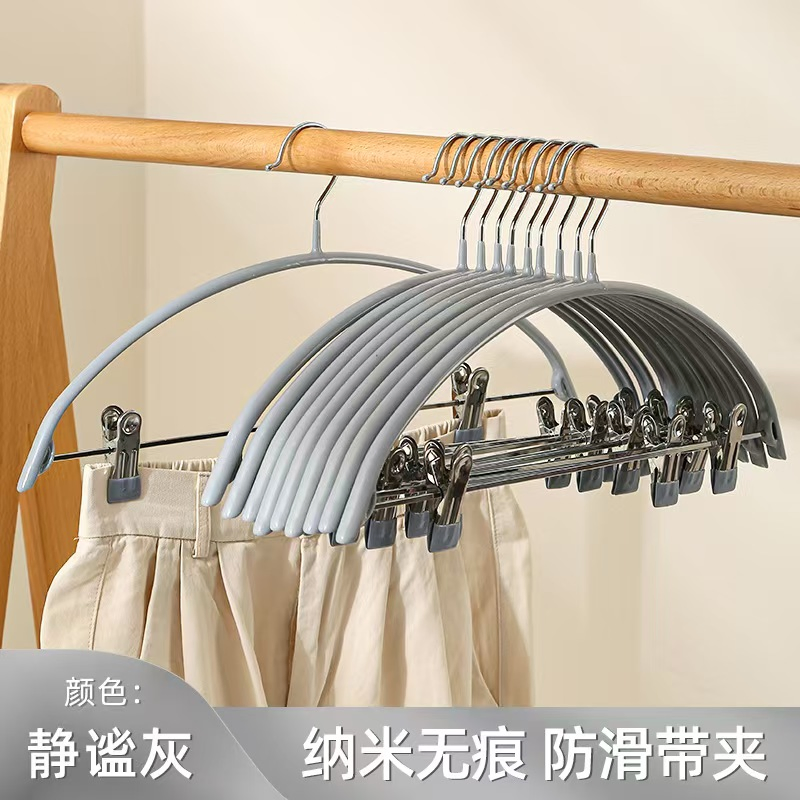 Multipack Assorted Color Clothes Hangers for Organized Wardrobe Storage