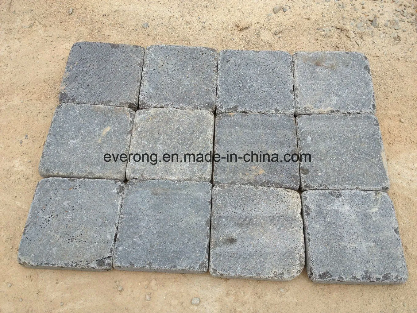 Natural Split Andesite Stone Basalt Cobble for Outdoor Paver