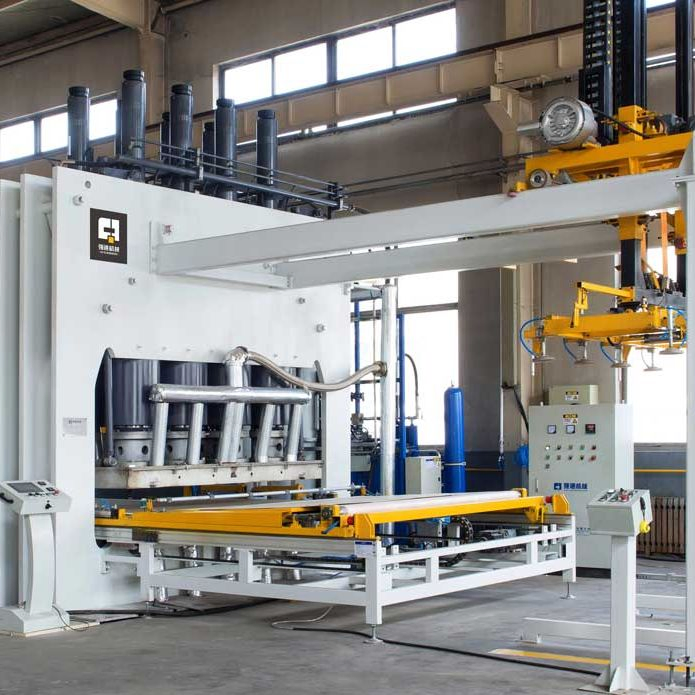 Automatic Melamine Short Cycle Woodworking Plywood Hot Press Production Line