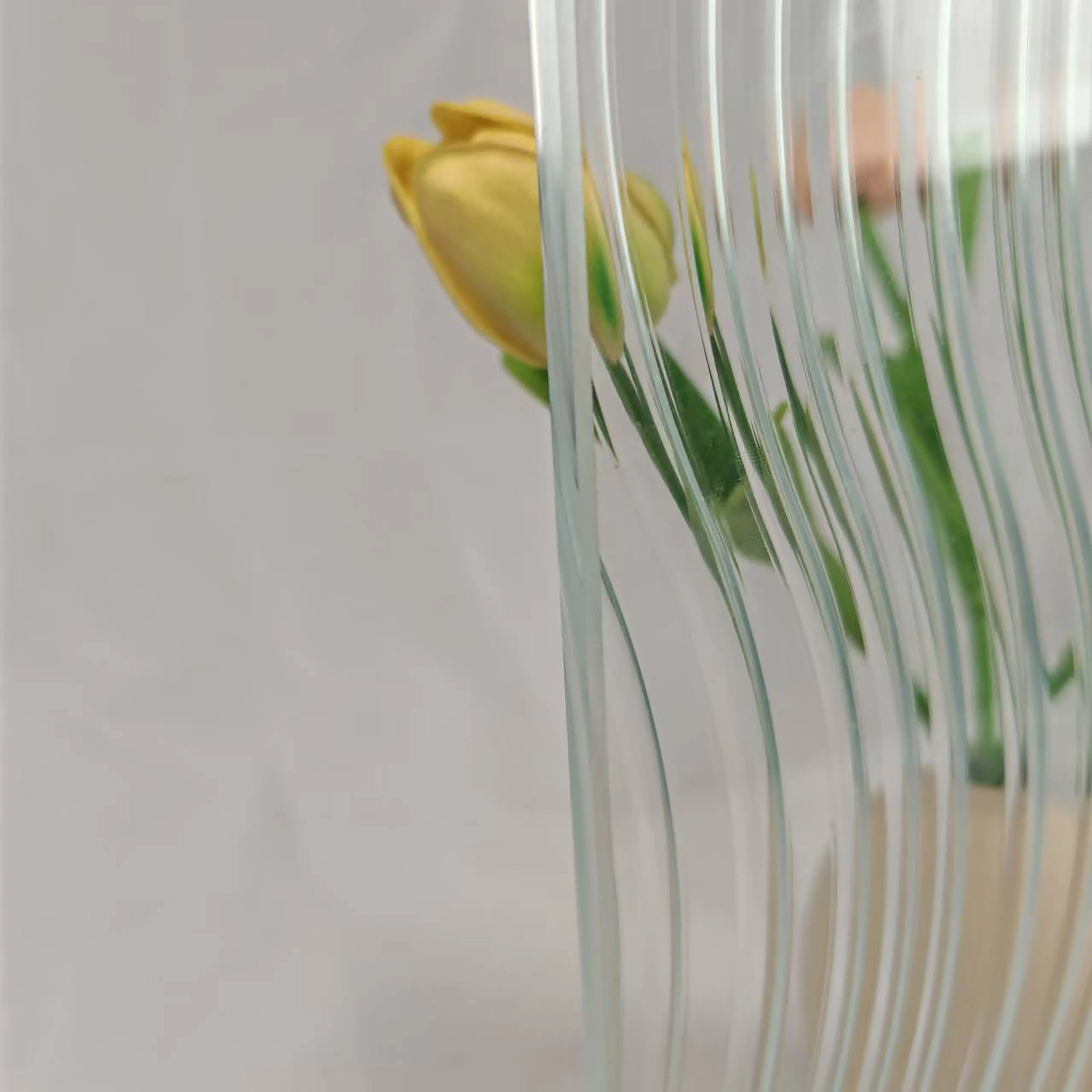 Beautiful Patterned Engraved Glass Decor for Modern Home Gifts