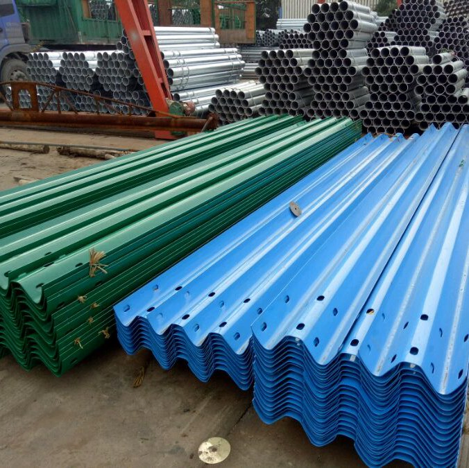 High Quality Road Safety Used Steel 2 Bending Guardrail Made in China