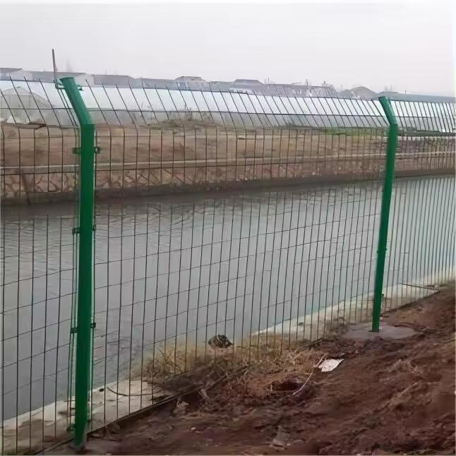 Hot Sell Green Bilateral Wire Fence Heightening Railway Protective Highway Fence