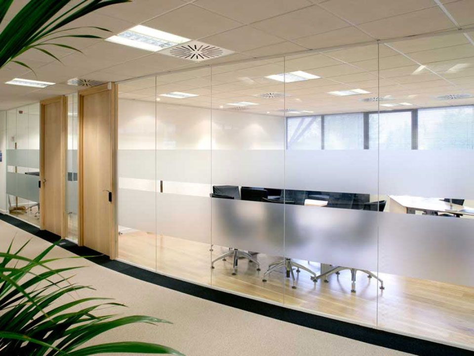 China Factory Price Frosted Office Glass on Sale