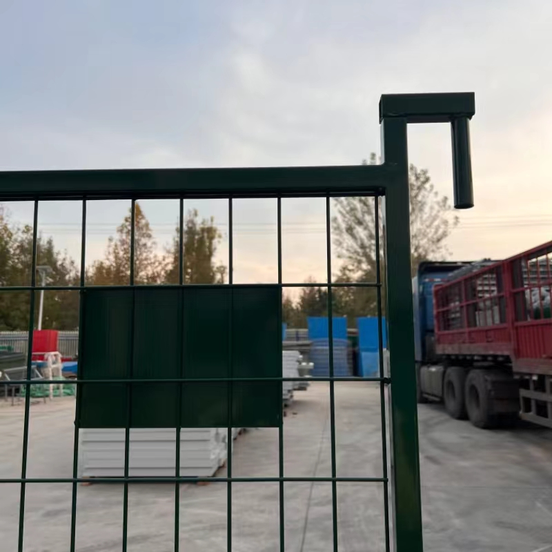 Canada Temporary Fence, Canada Temporary Construction Fence Panels / Temporary Swimming Pool Mesh Fencing/Temporary Fencing/Metal Fence