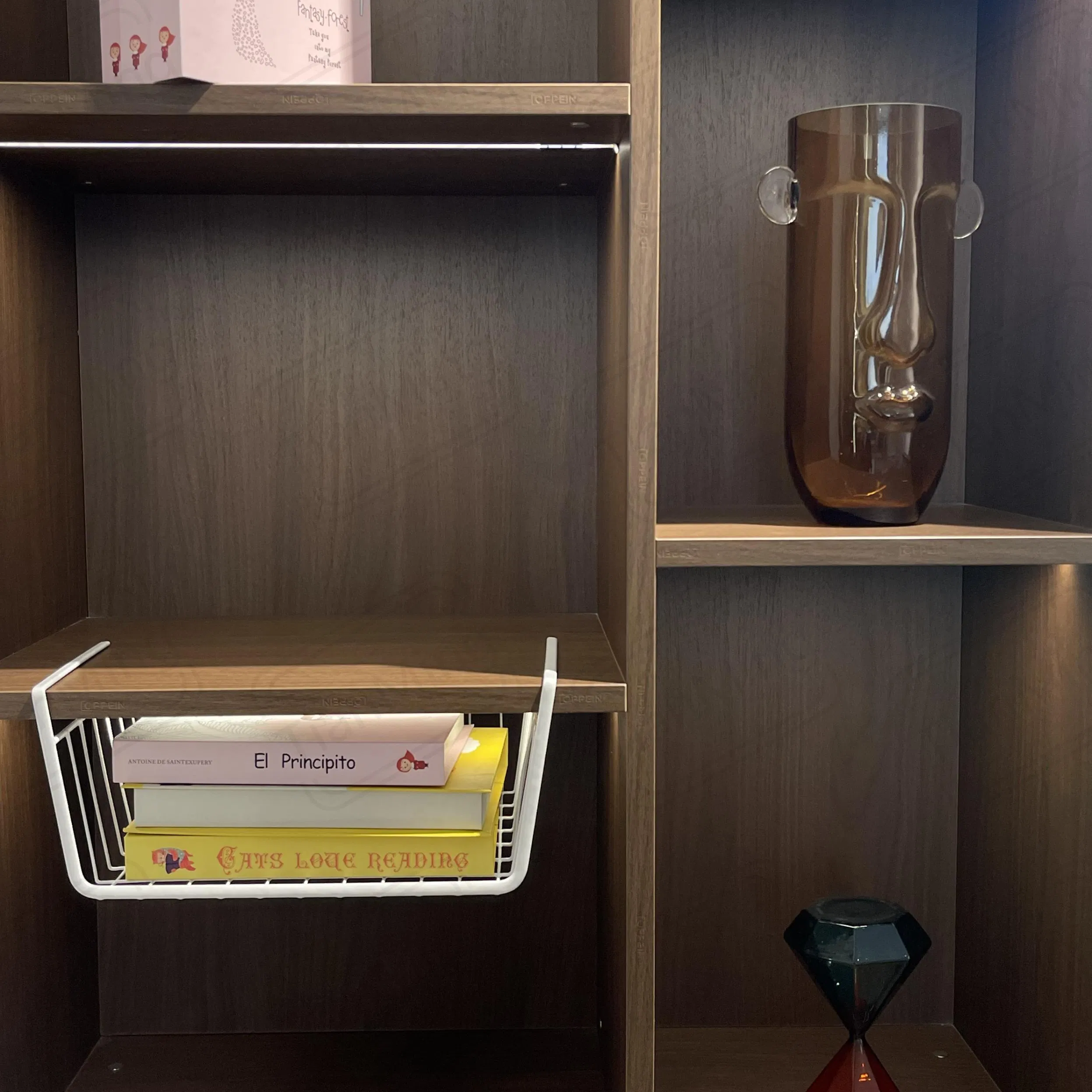 Durable Office Rack with Powder Coating for Office Kitchen Bathroom