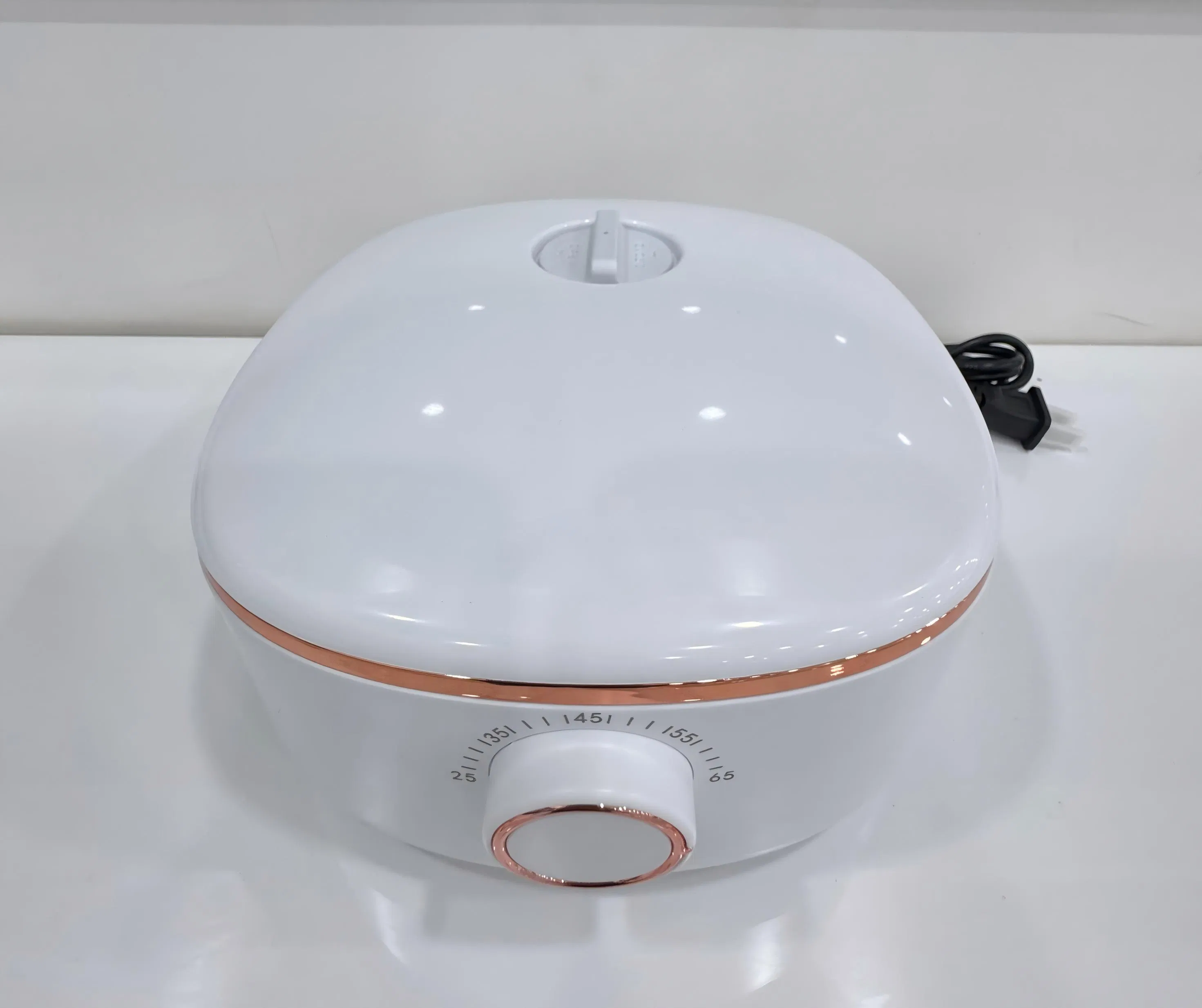 Cozy Electric Blanket with Intelligent Warmth and Color Options